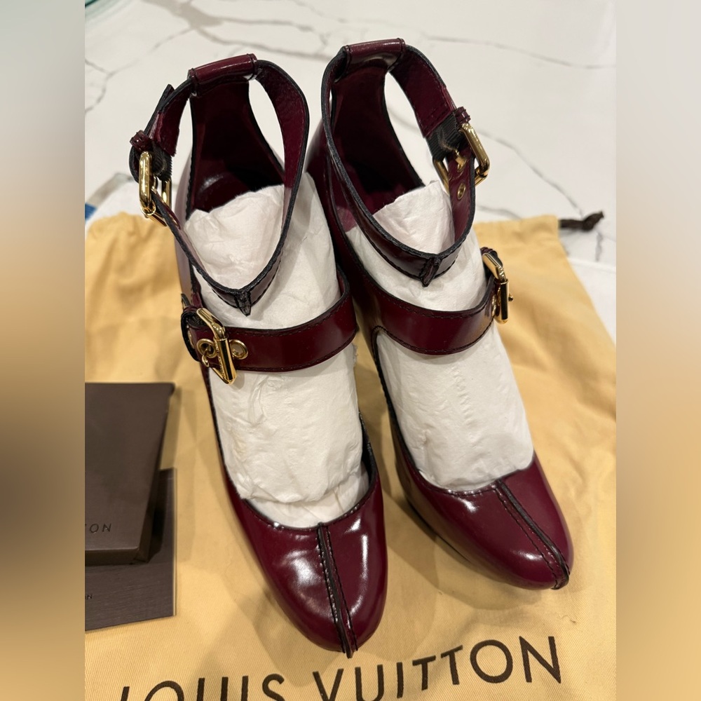 Louis Vuitton Dark Red Heels with Gold Accents - Picture 2 of 5